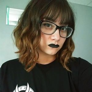 Meet your Posher, Betsy